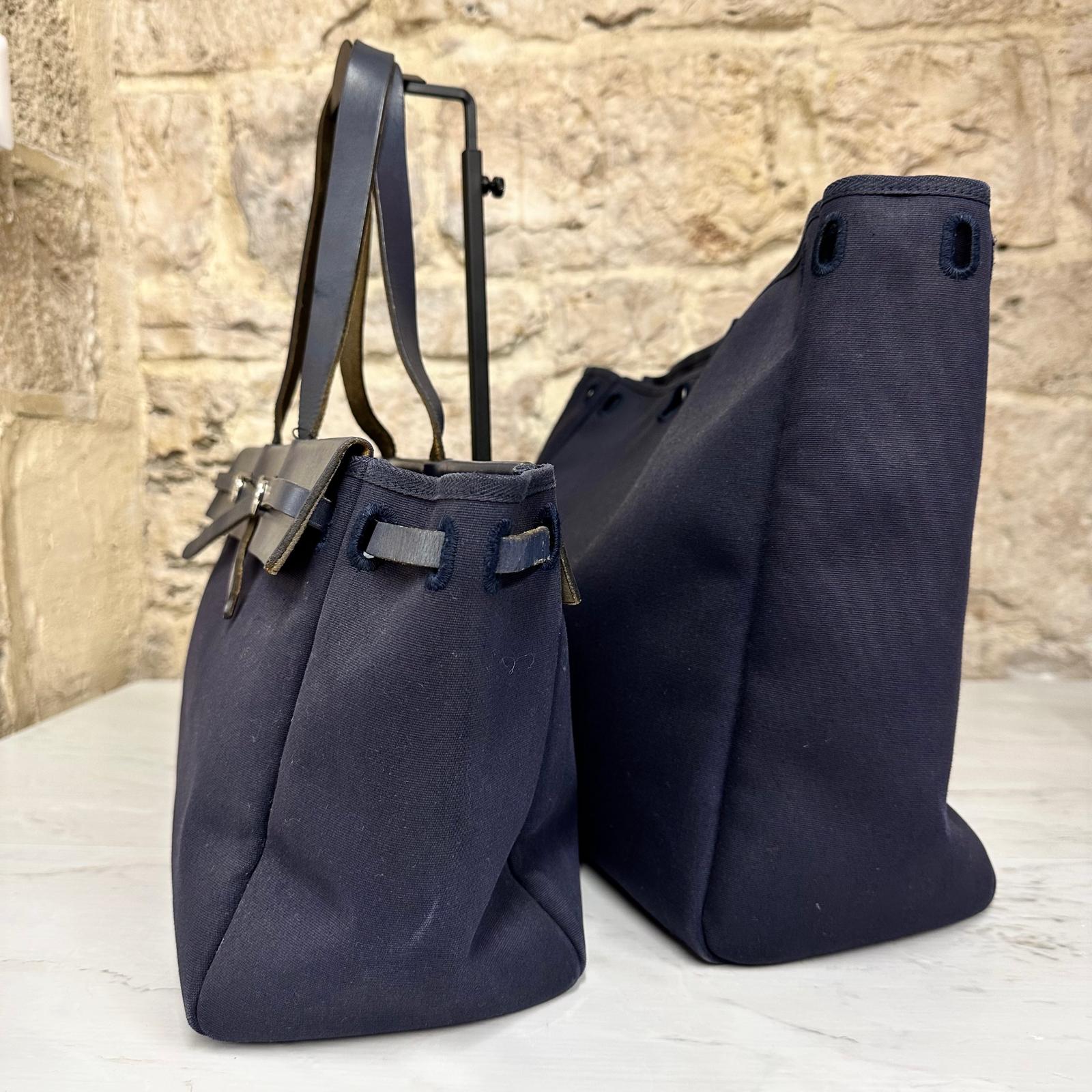 Borsa Hermès Herbag Zip MM in Tela Blu Navy e Pelle – Completa di Dustbag