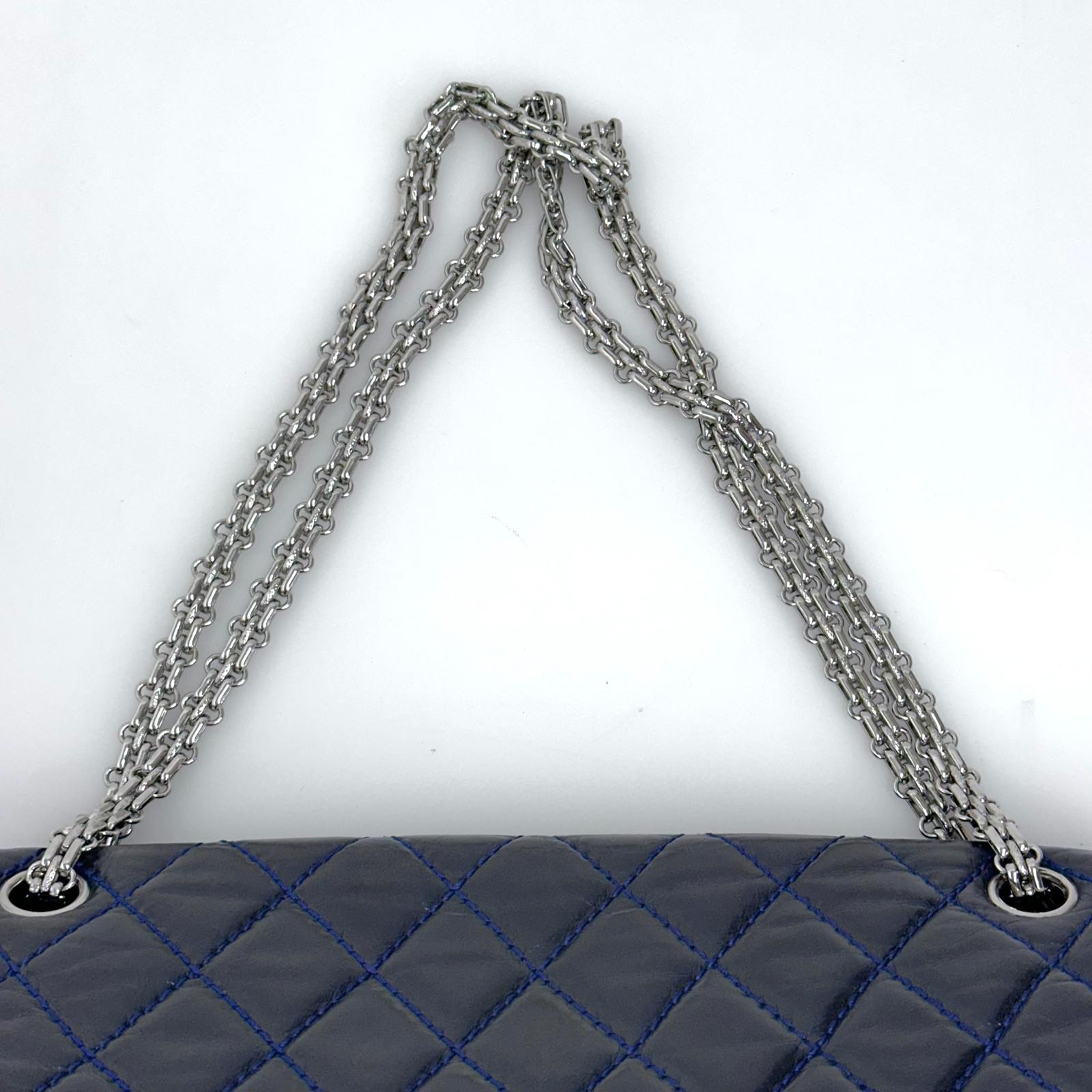 Chanel Borsa Reissue 2.55 mis. 30 in Pelle Blu Navy con Hardware Argentato