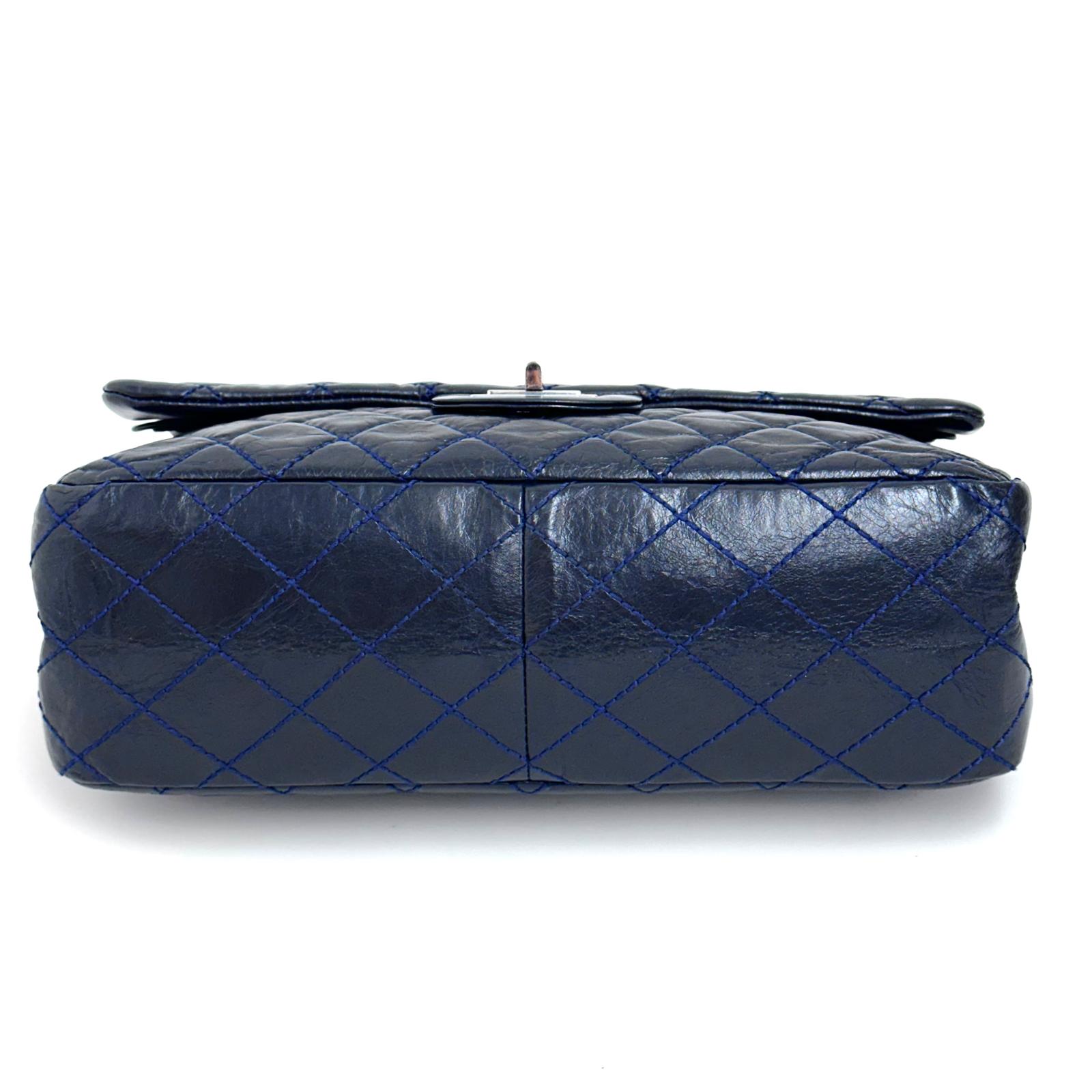 Chanel Borsa Reissue 2.55 mis. 30 in Pelle Blu Navy con Hardware Argentato