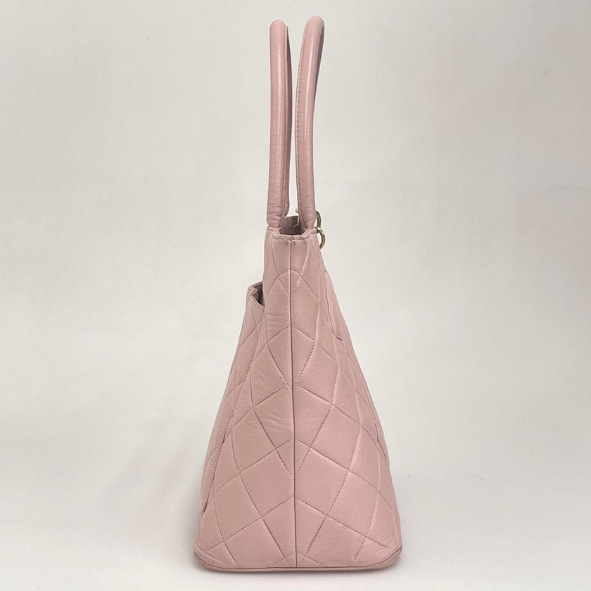 Chanel Borsa Vintage a Mano Medaillon in Pelle di Agnello Rosa