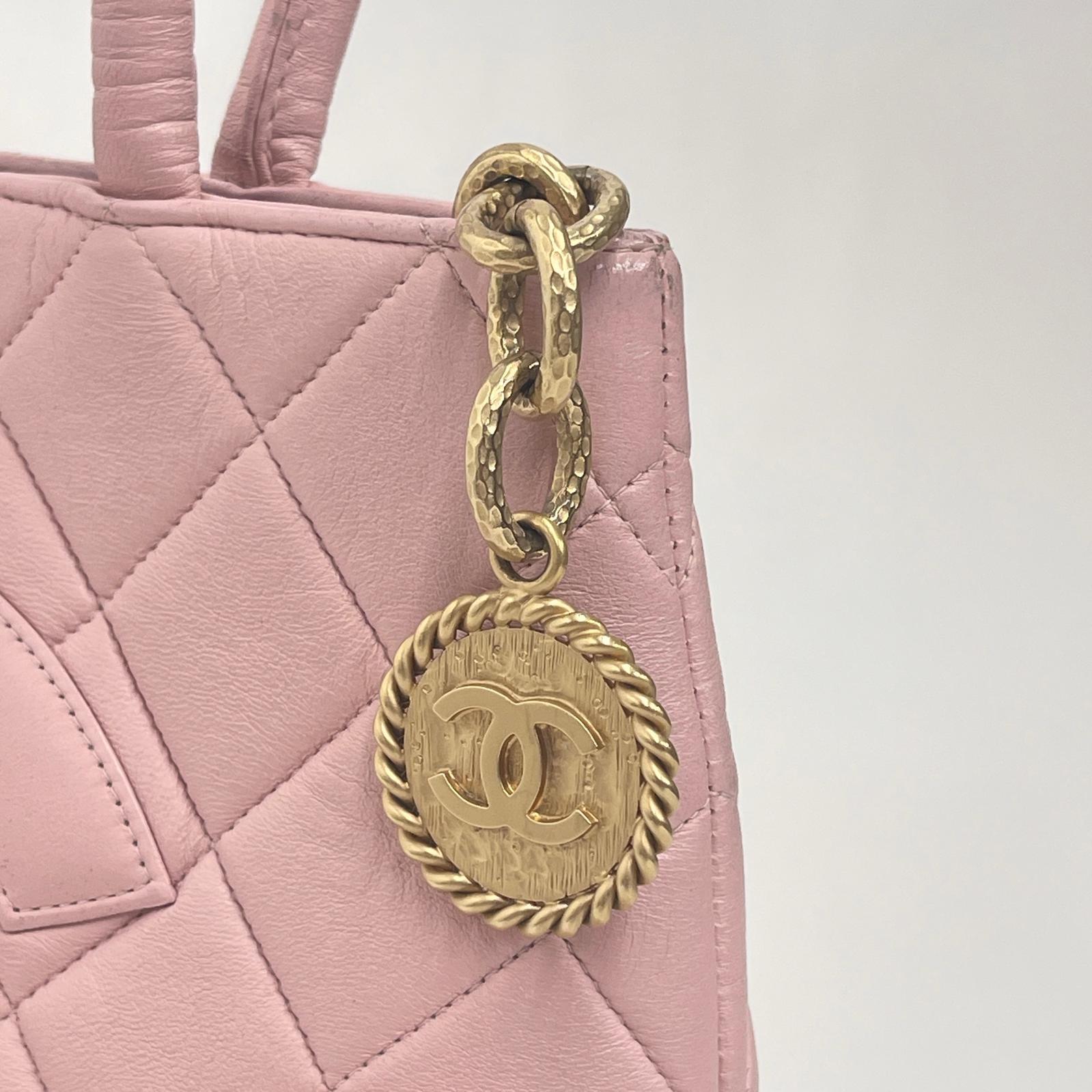 Chanel Borsa Vintage a Mano Medaillon in Pelle di Agnello Rosa