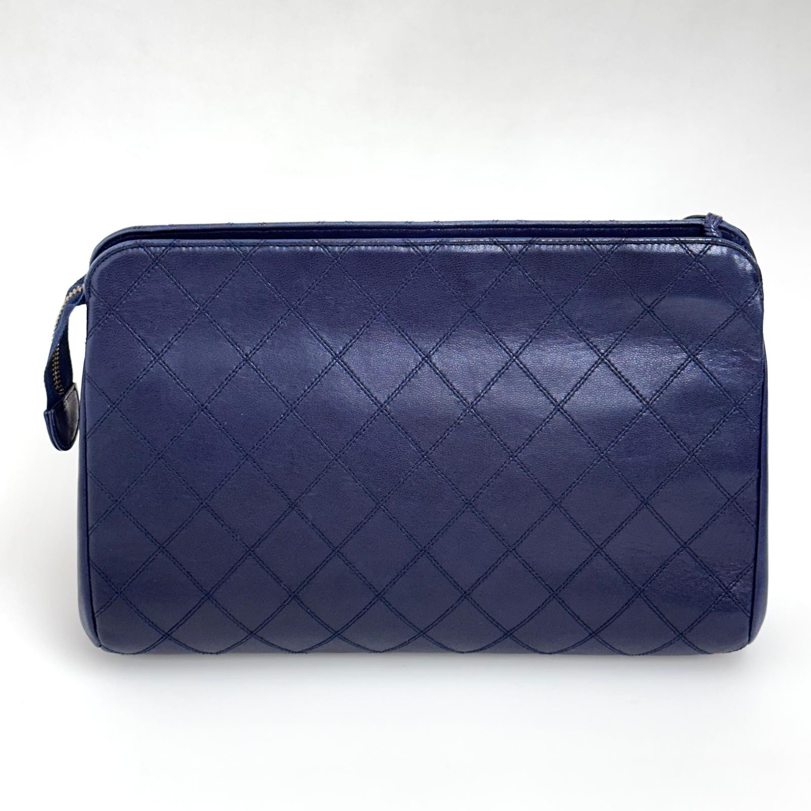 Chanel Pochette Vintage in Pelle Trapuntata Blu Navy
