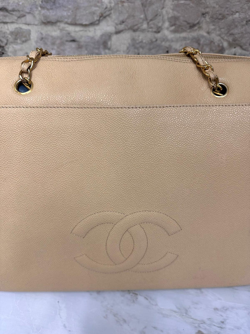 Chanel Maxi Borsa a Spalla Anni ’90 in Pelle Caviar Beige