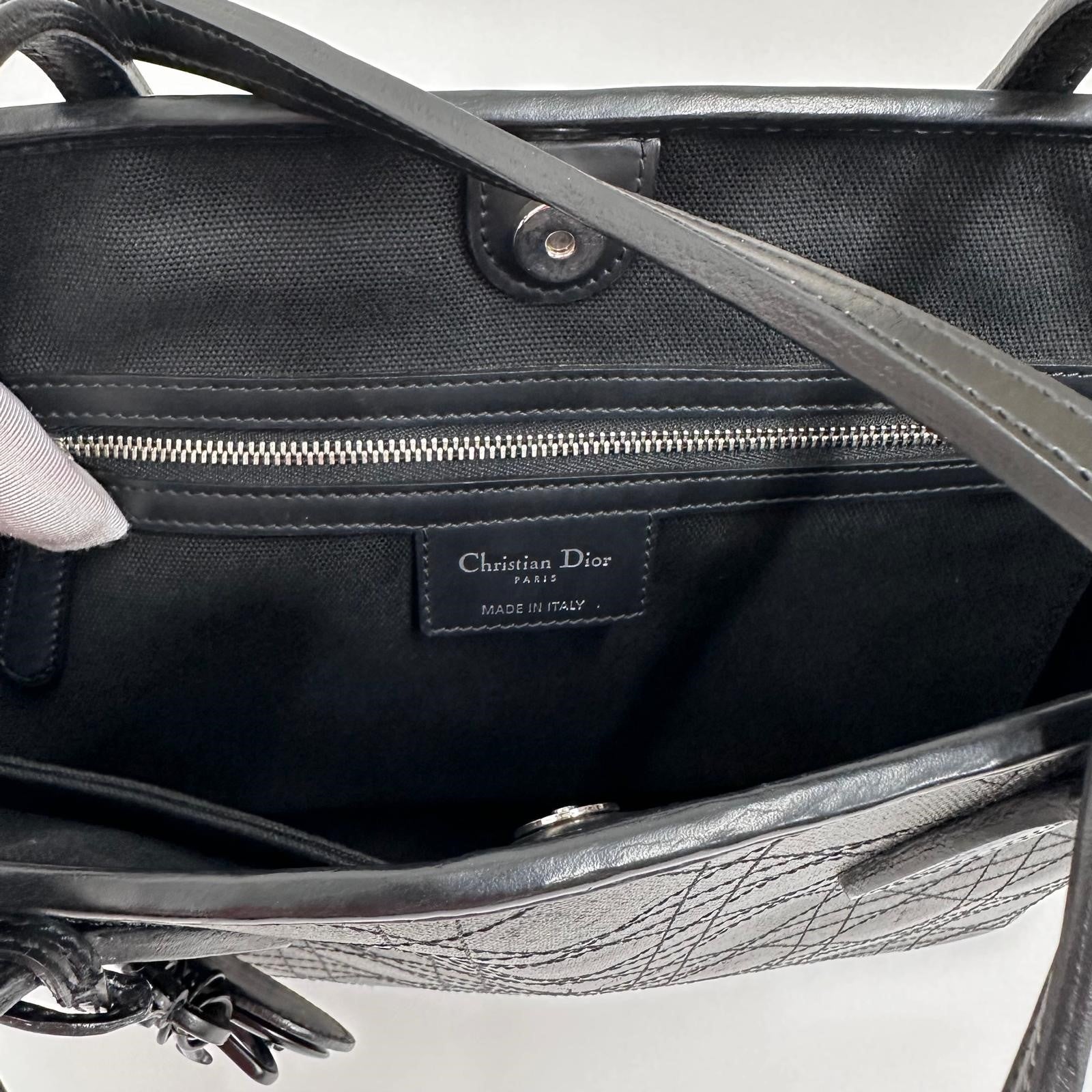 Christian Dior Panarea Tote in Tela Rivestita Cannage Nera Tono su Tono