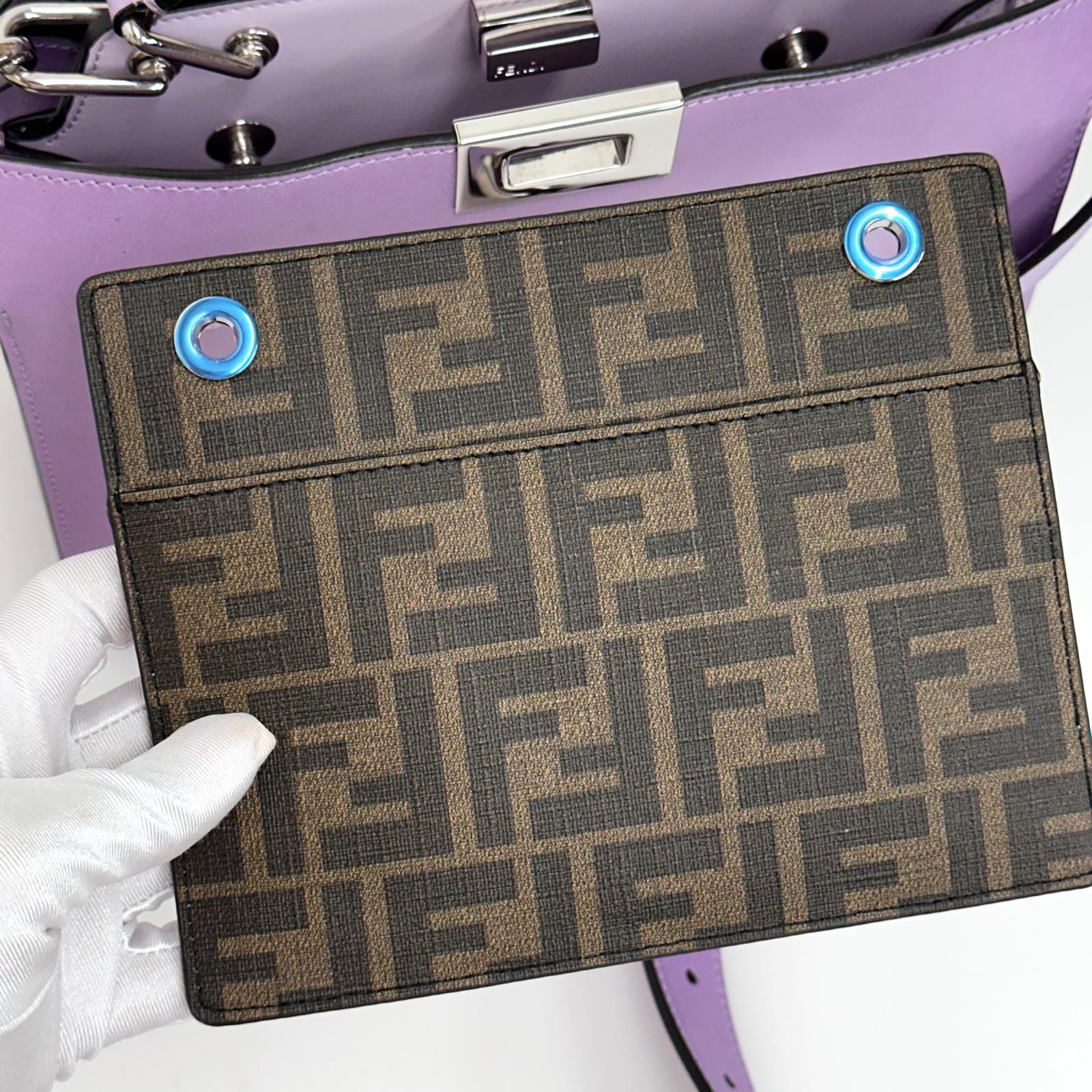 Fendi Peekaboo Regular in Pelle Sfumata Lilla con Finiture Silver