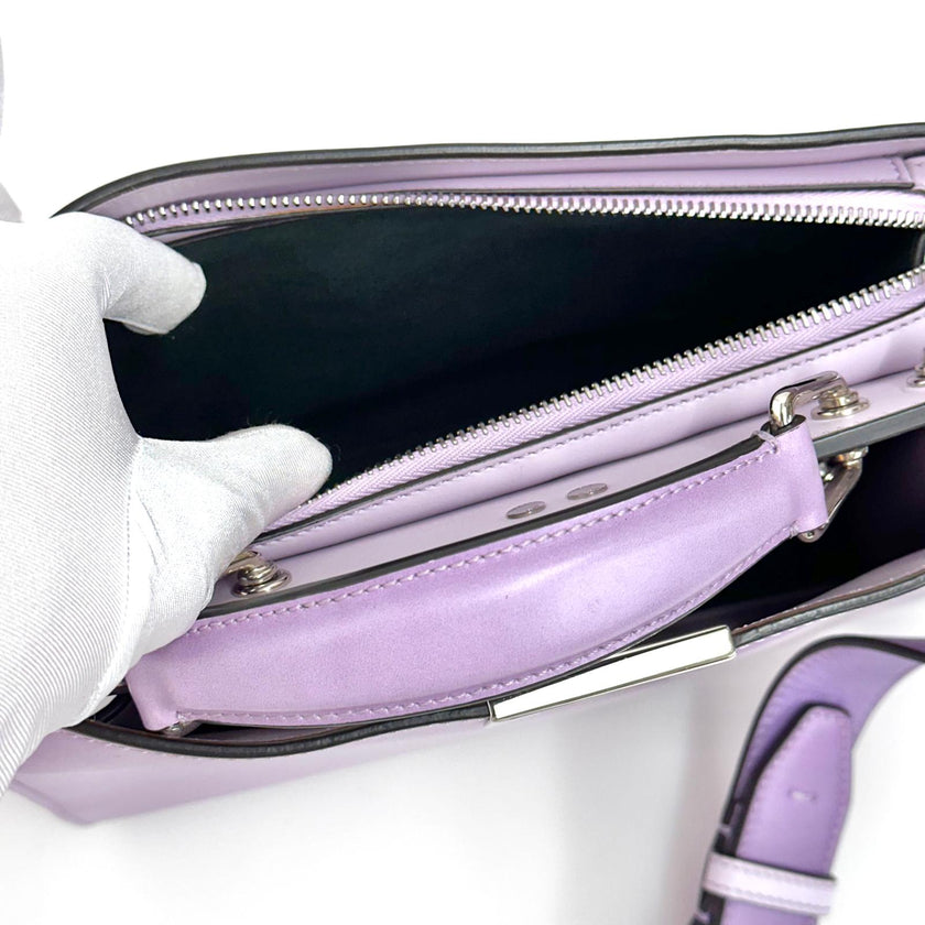 Fendi Peekaboo Regular in Pelle Sfumata Lilla con Finiture Silver