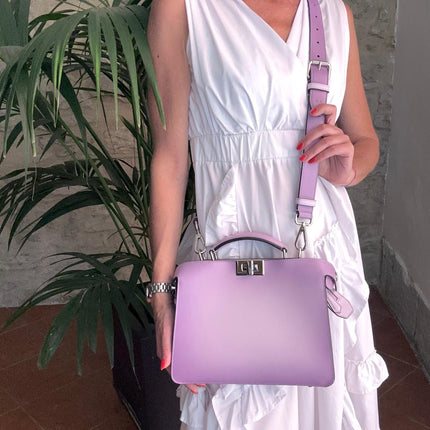 Fendi Peekaboo Regular in Pelle Sfumata Lilla con Finiture Silver