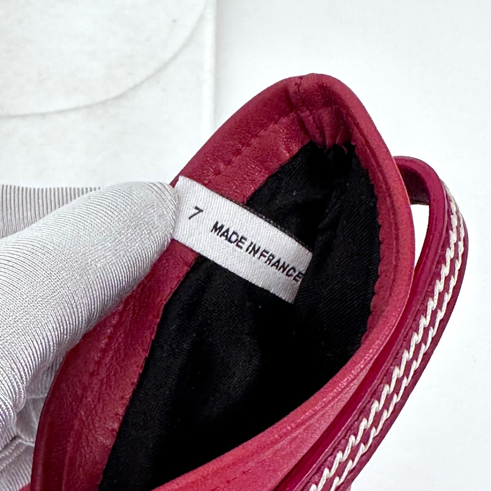 Guanti Christian Dior in pelle rossa con logo CD