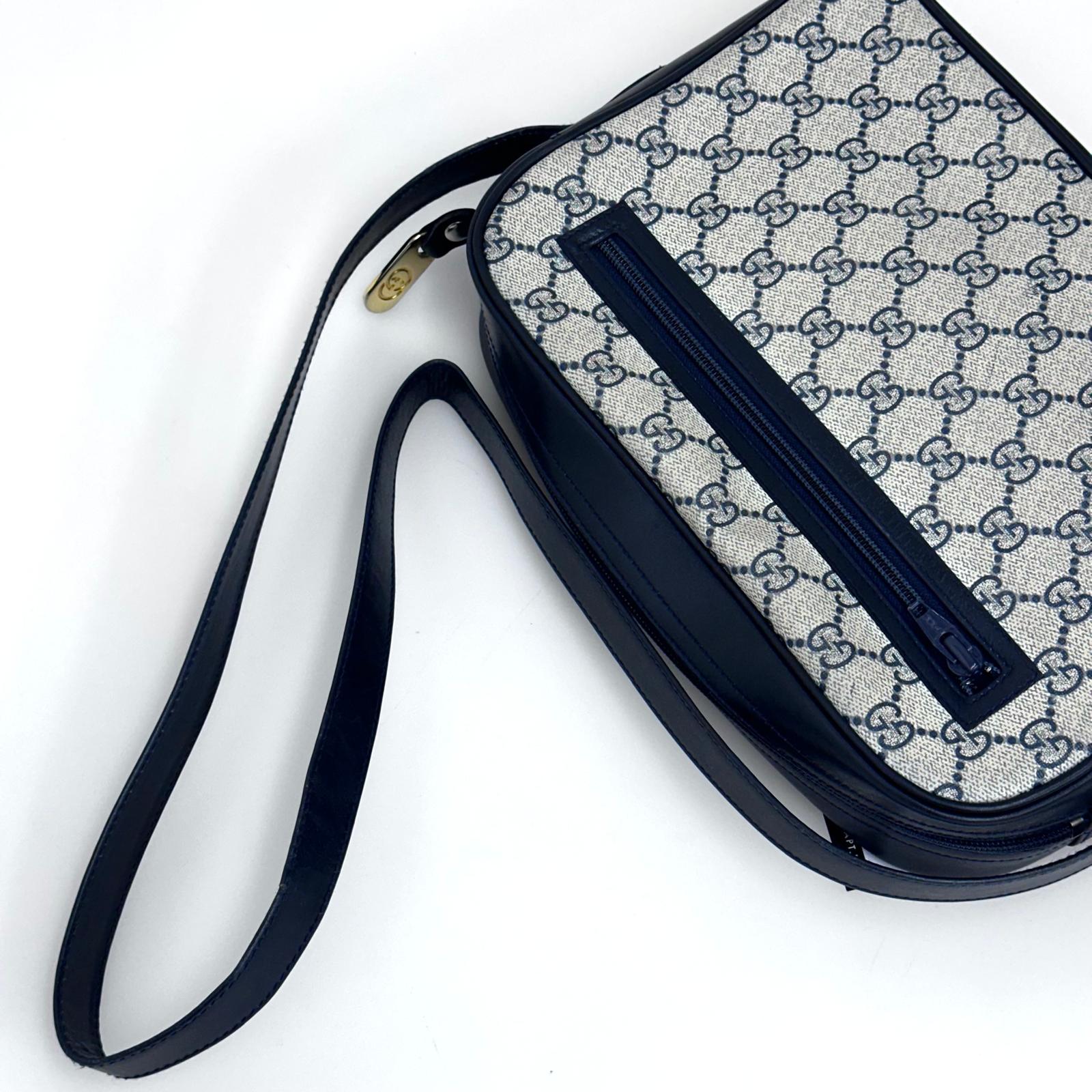 Gucci Borsa Messenger Horsebit Vintage in Tela GG Supreme e Pelle Blu