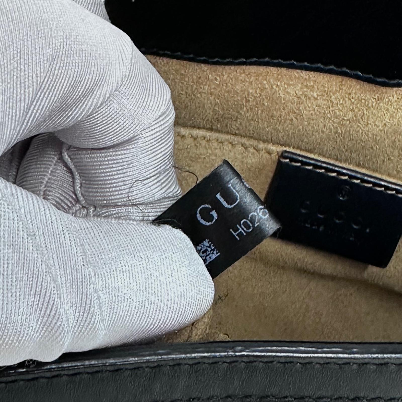 Gucci Borsa Padlock GG Supreme con finiture nere