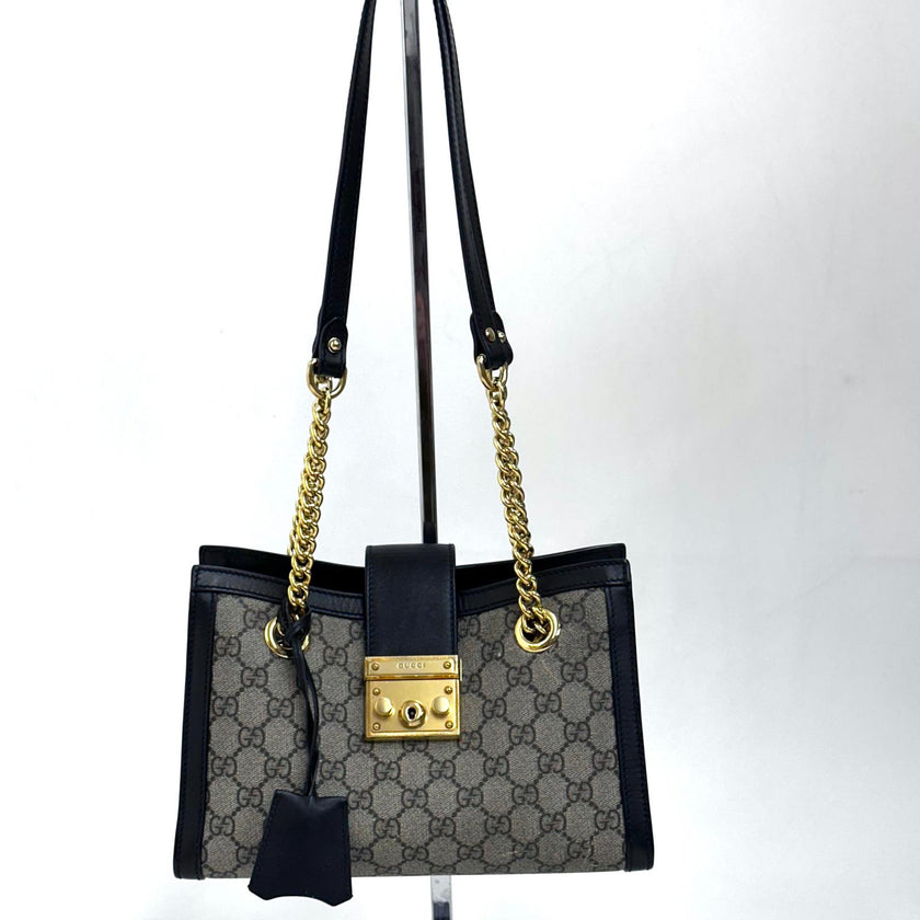 Gucci Borsa Padlock GG Supreme con finiture nere