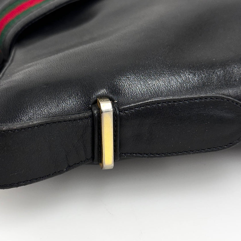 Gucci Borsa Vintage a Spalla in Pelle Nera con Fascia Web