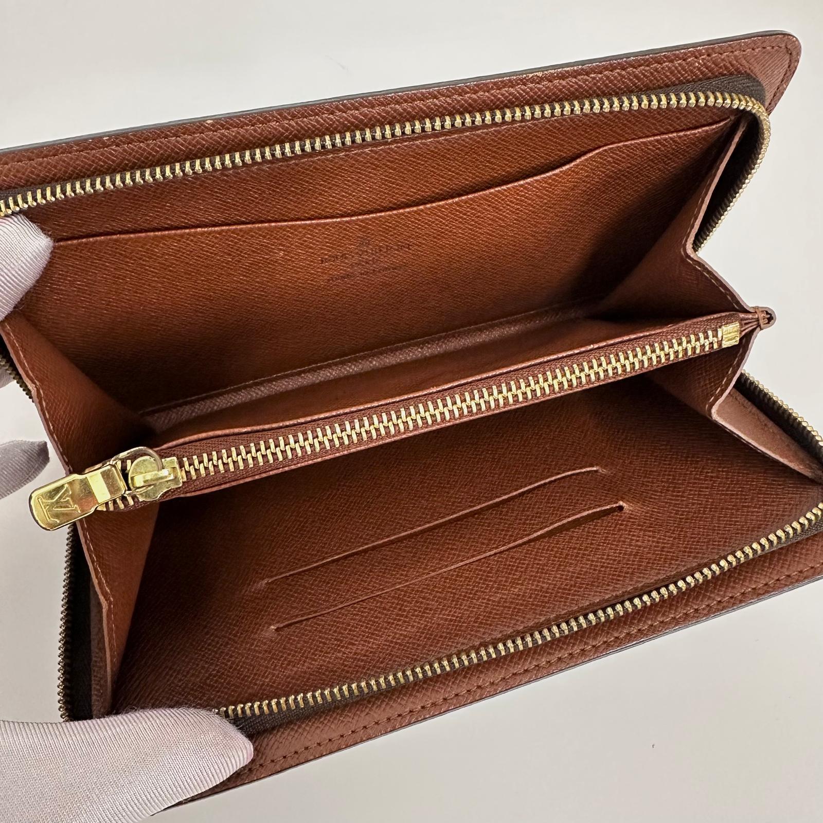 Louis Vuitton Portafoglio Zippy Monogram