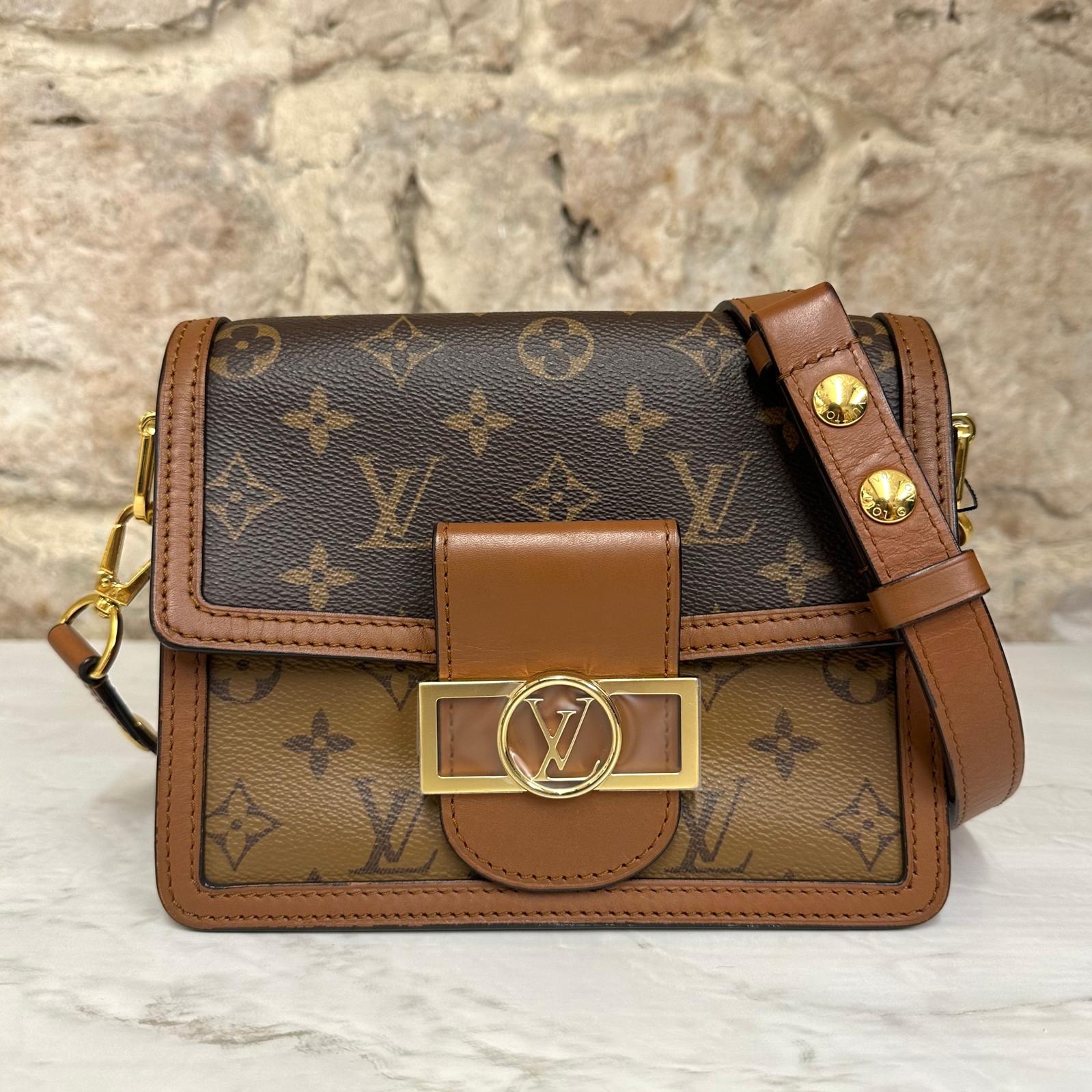 Louis Vuitton Borsa a tracolla Dauphine Mini Monogram Reverse