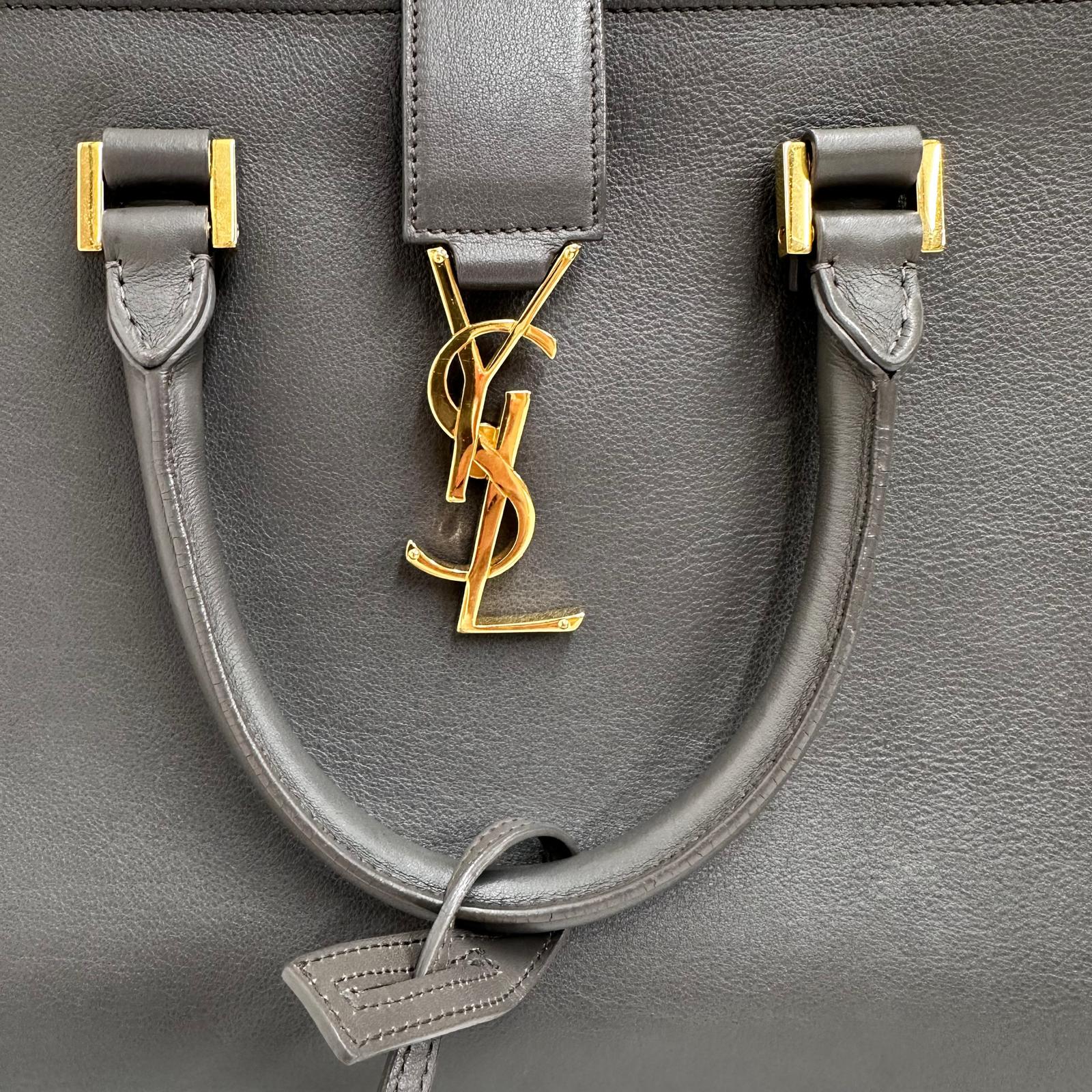 Saint Laurent Borsa Cabas Chyc Medium in pelle grigia