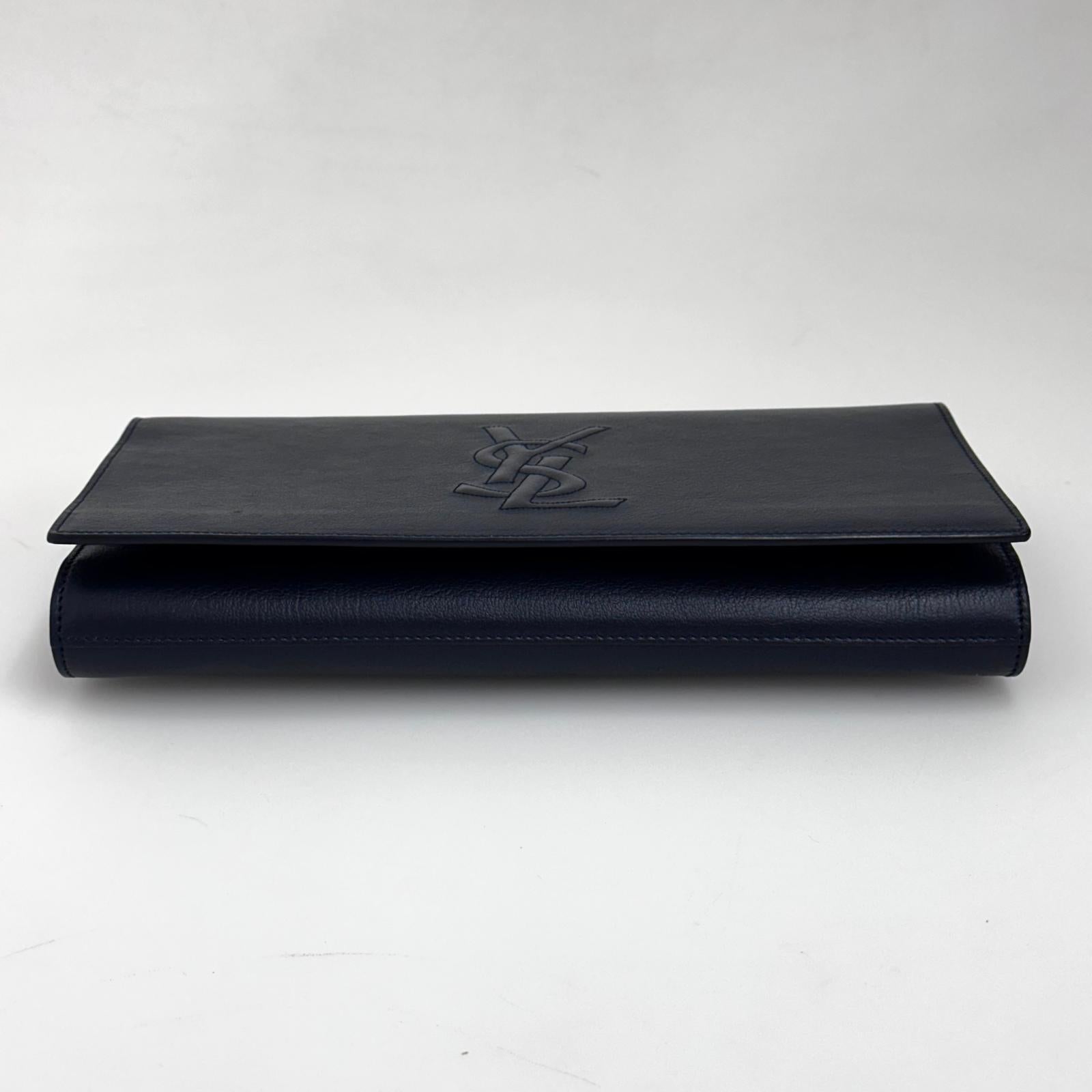 Saint Laurent Pochette Vintage Monogram Cassandre in Pelle Blu Notte