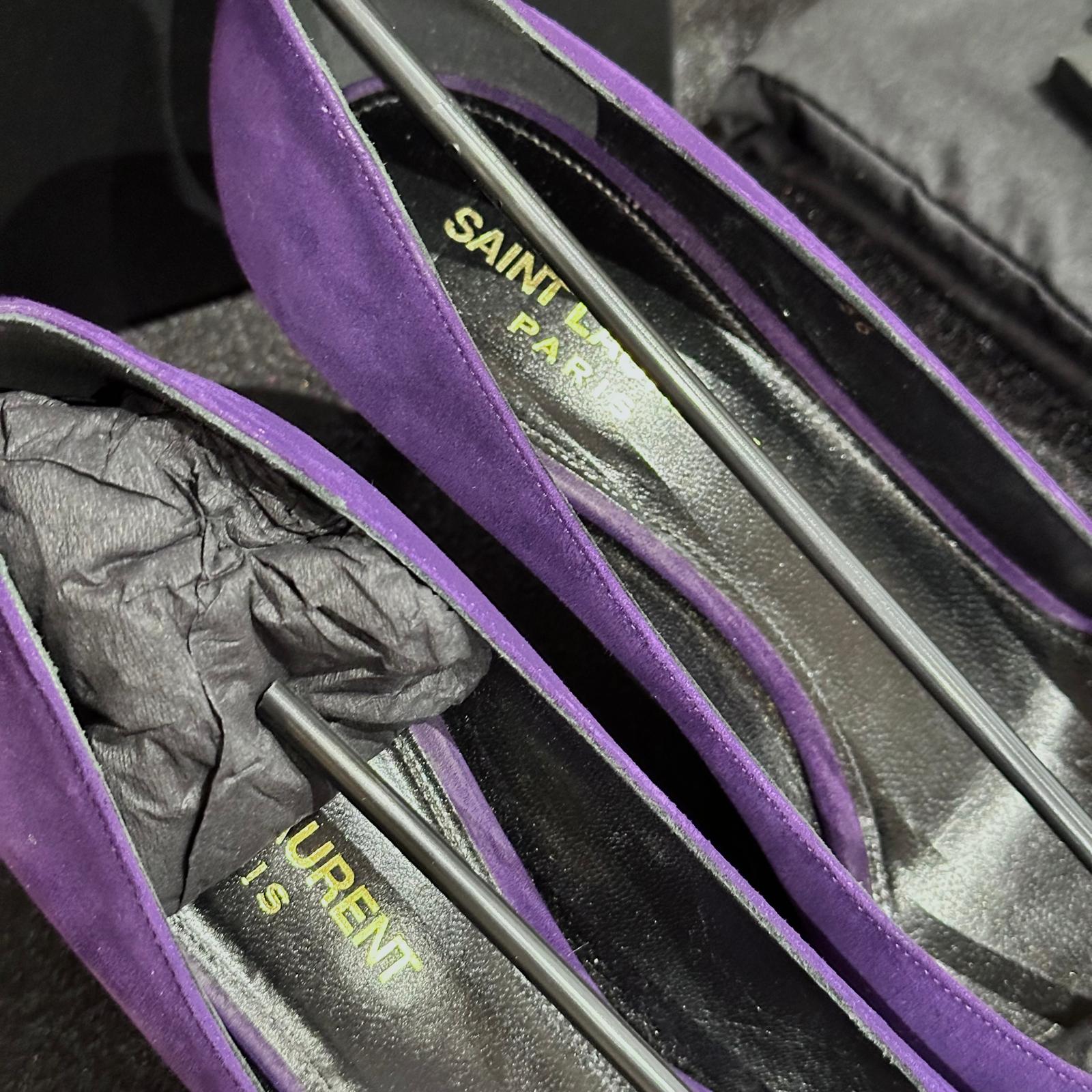 Saint Laurent Scarpe Décolleté in Camoscio Viola nr. 36