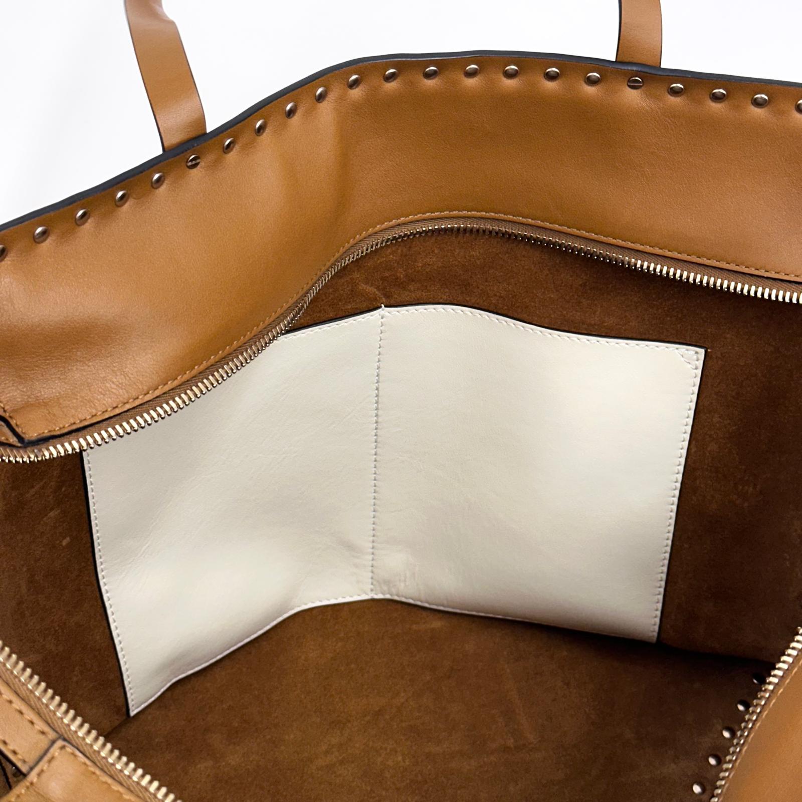 Valentino Rockstud Shopping Bag in Pelle Biscotto con Borchie