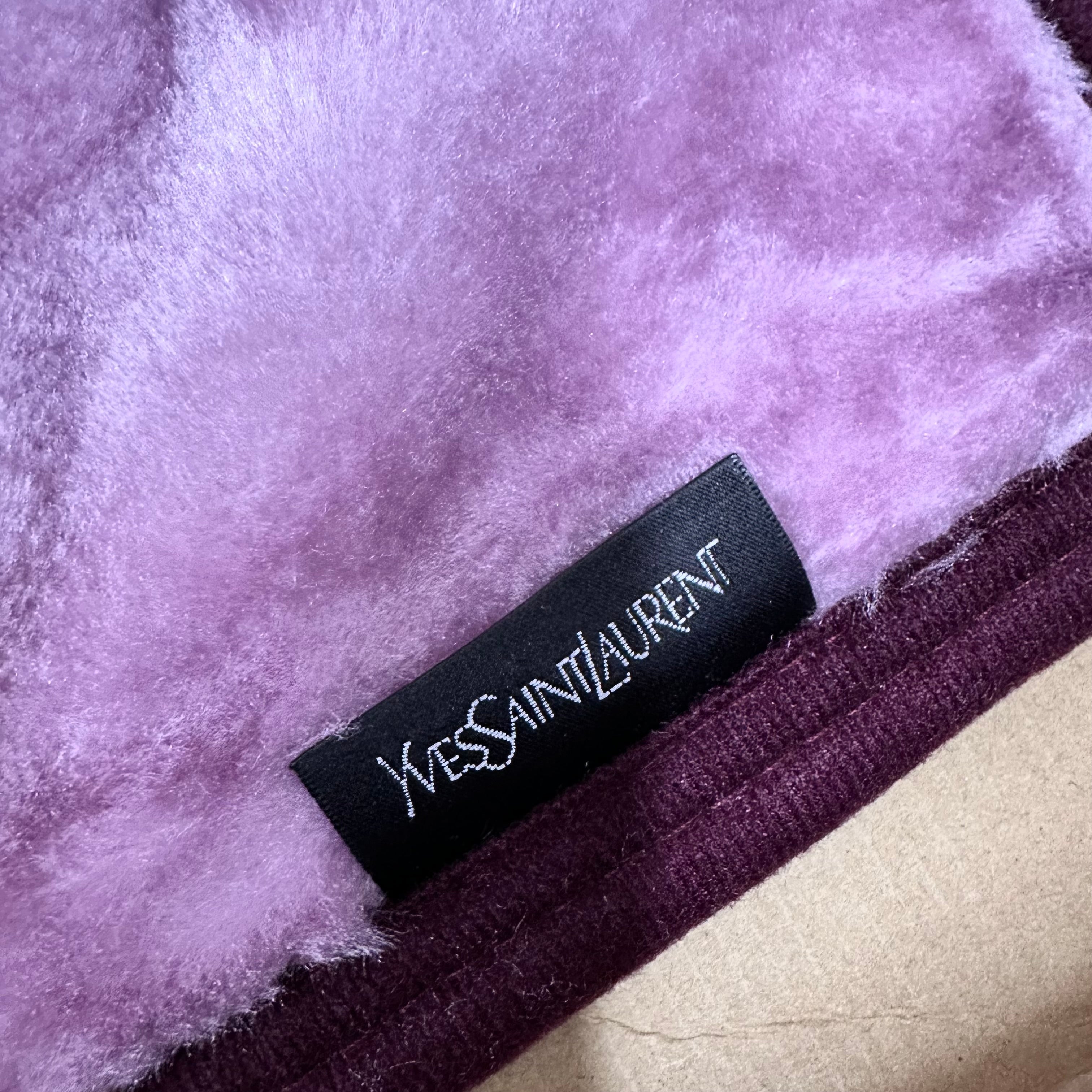 Yves Saint Laurent Plaid da Divano in Pelliccia Inutilizzato