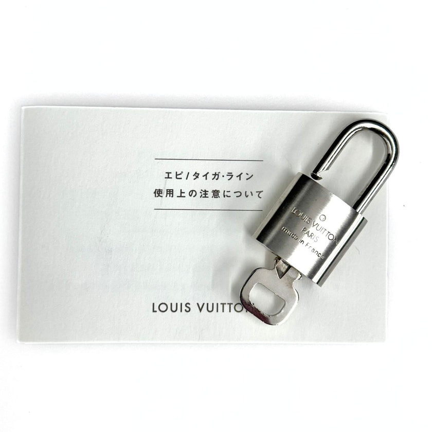 Louis Vuitton borsa da viaggio Satellite 53 Taiga nera