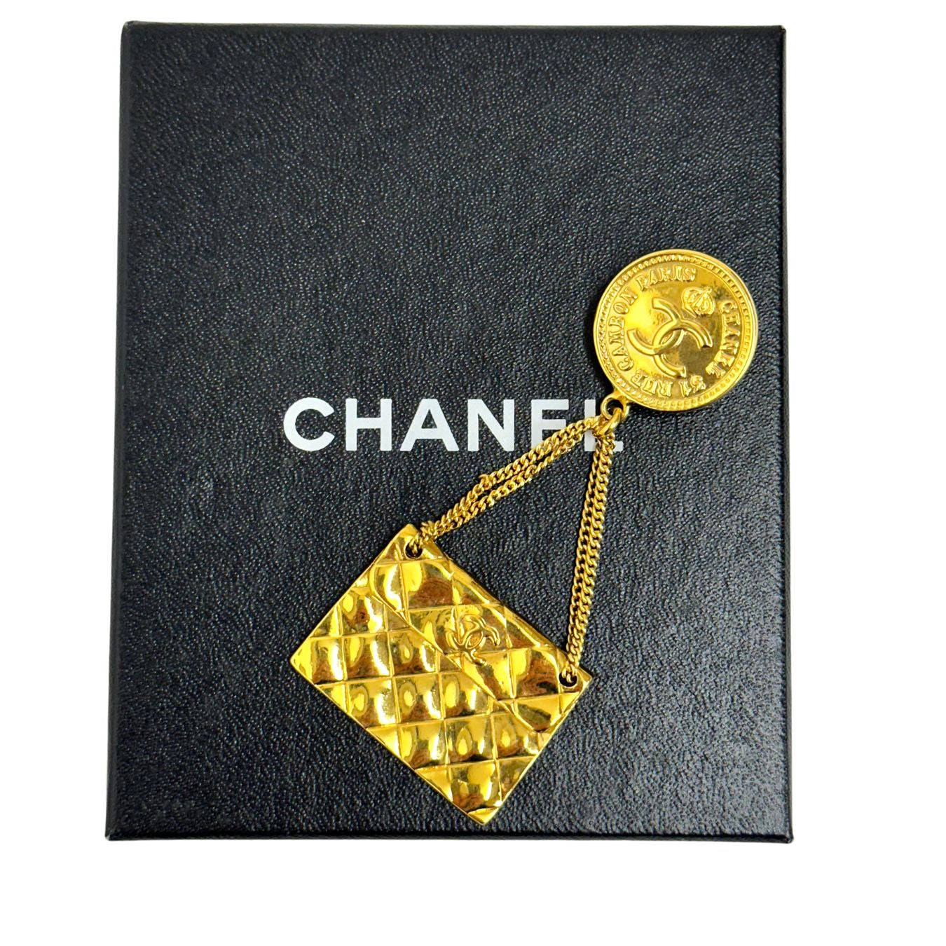 Chanel spilla Classic Flap placcato oro