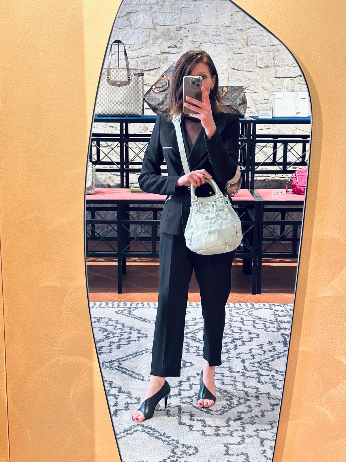 Balenciaga Borsa Pompon in pelle verde acqua