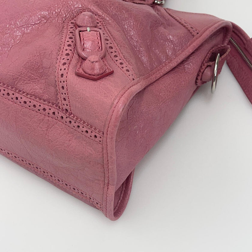 Balenciaga Borsa a Mano Classic City Brogues in Pelle Rosa