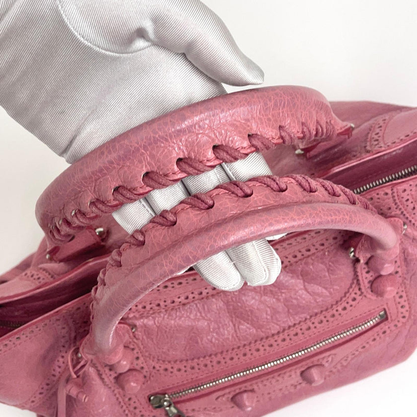 Balenciaga Borsa a Mano Classic City Brogues in Pelle Rosa