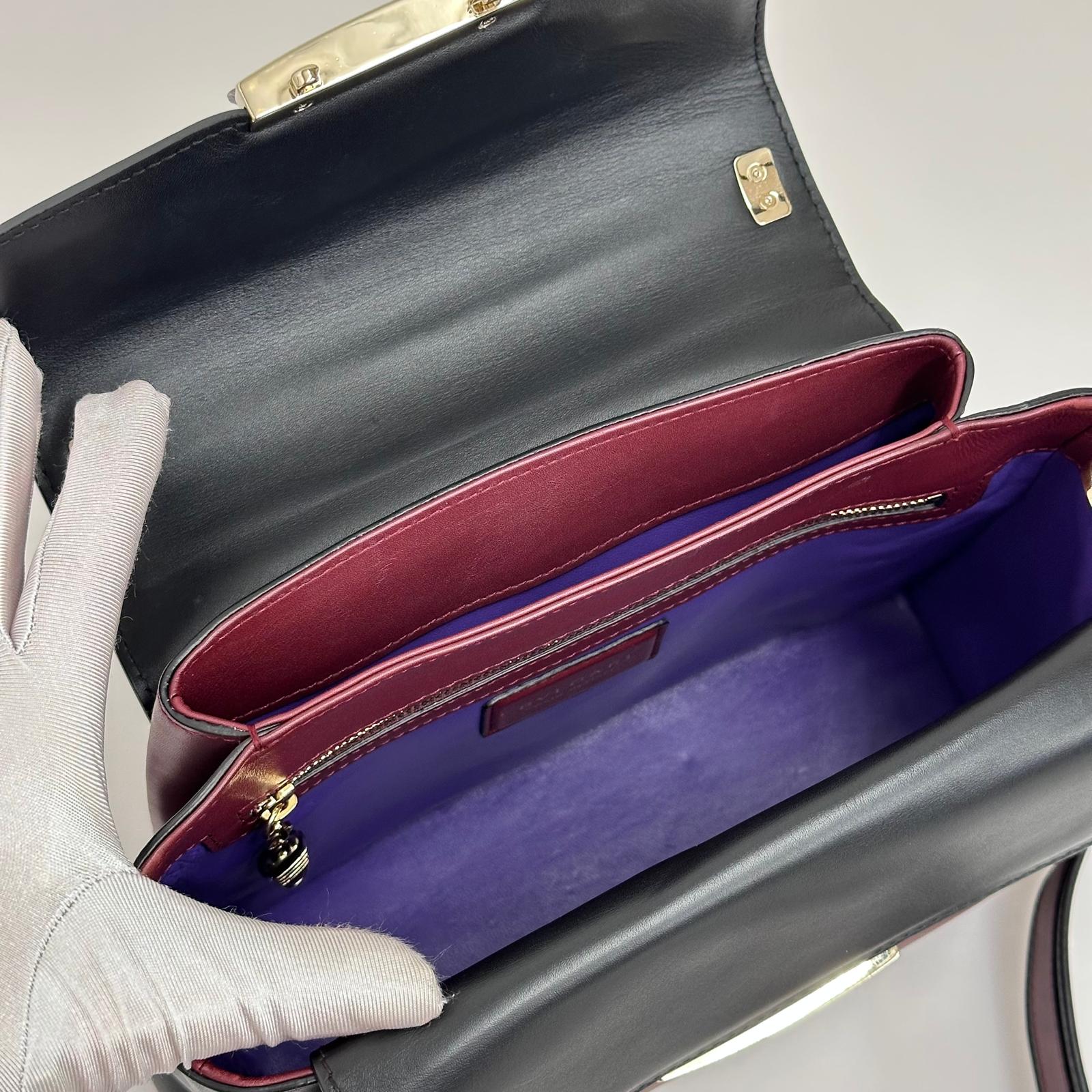 Borsa Bvlgari a mano Serpenti Forever in pelle bordeaux