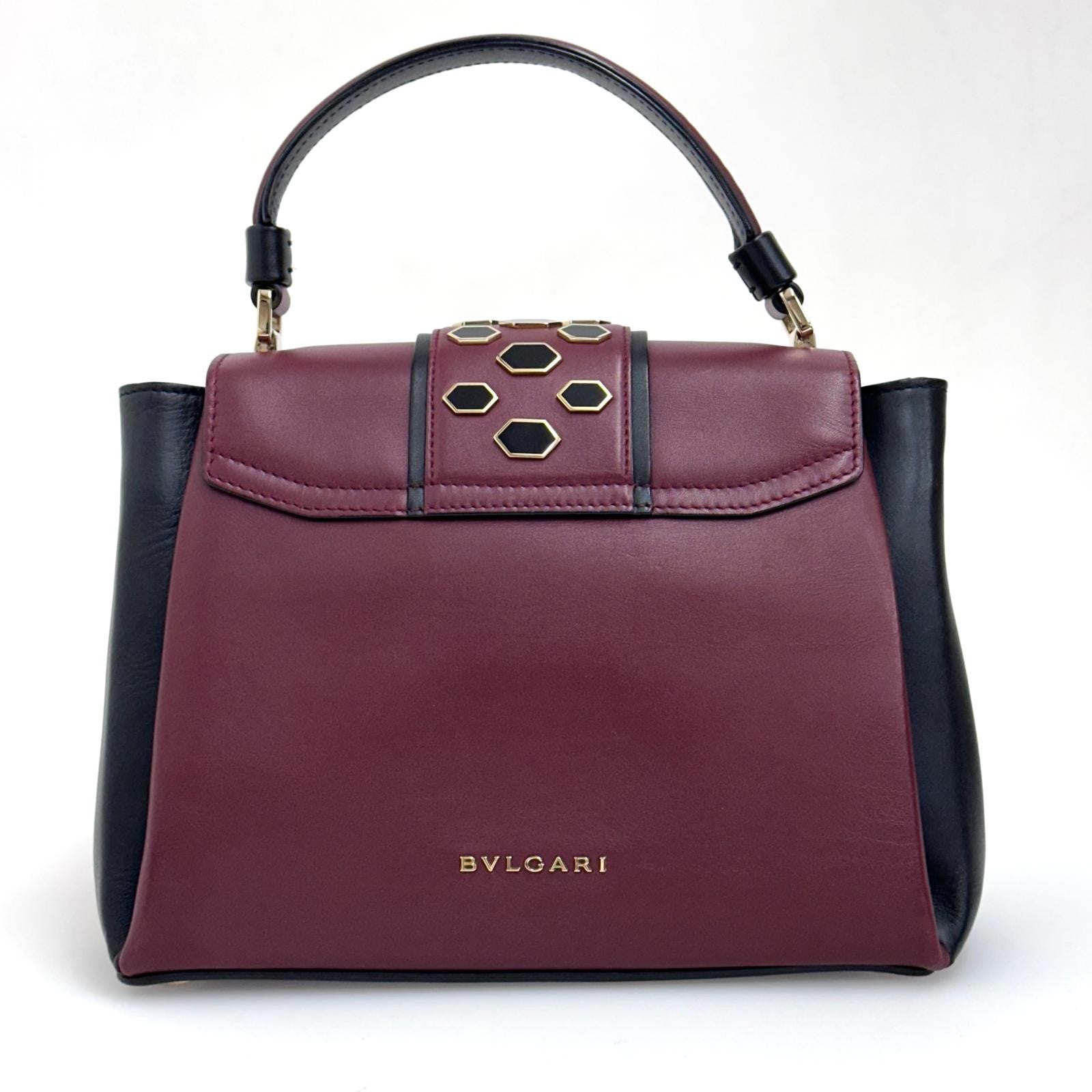 Borsa Bvlgari a mano Serpenti Forever in pelle bordeaux