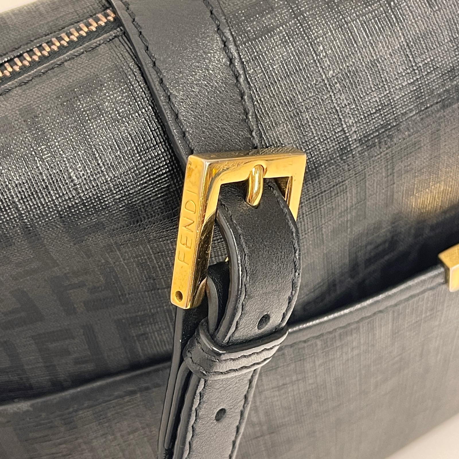 Borsa Fendi a Tracolla in Tela Rivestita Zucchino Nero