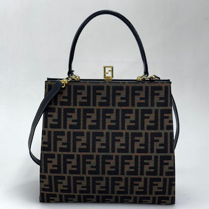 Borsa Fendi a mano con tracolla in tela Zucca