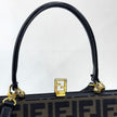 Borsa Fendi a mano con tracolla in tela Zucca