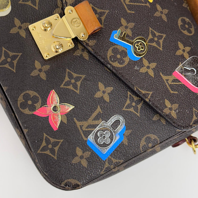 Borsa Louis Vuitton a tracolla Pochette Métis Monogram Stickers