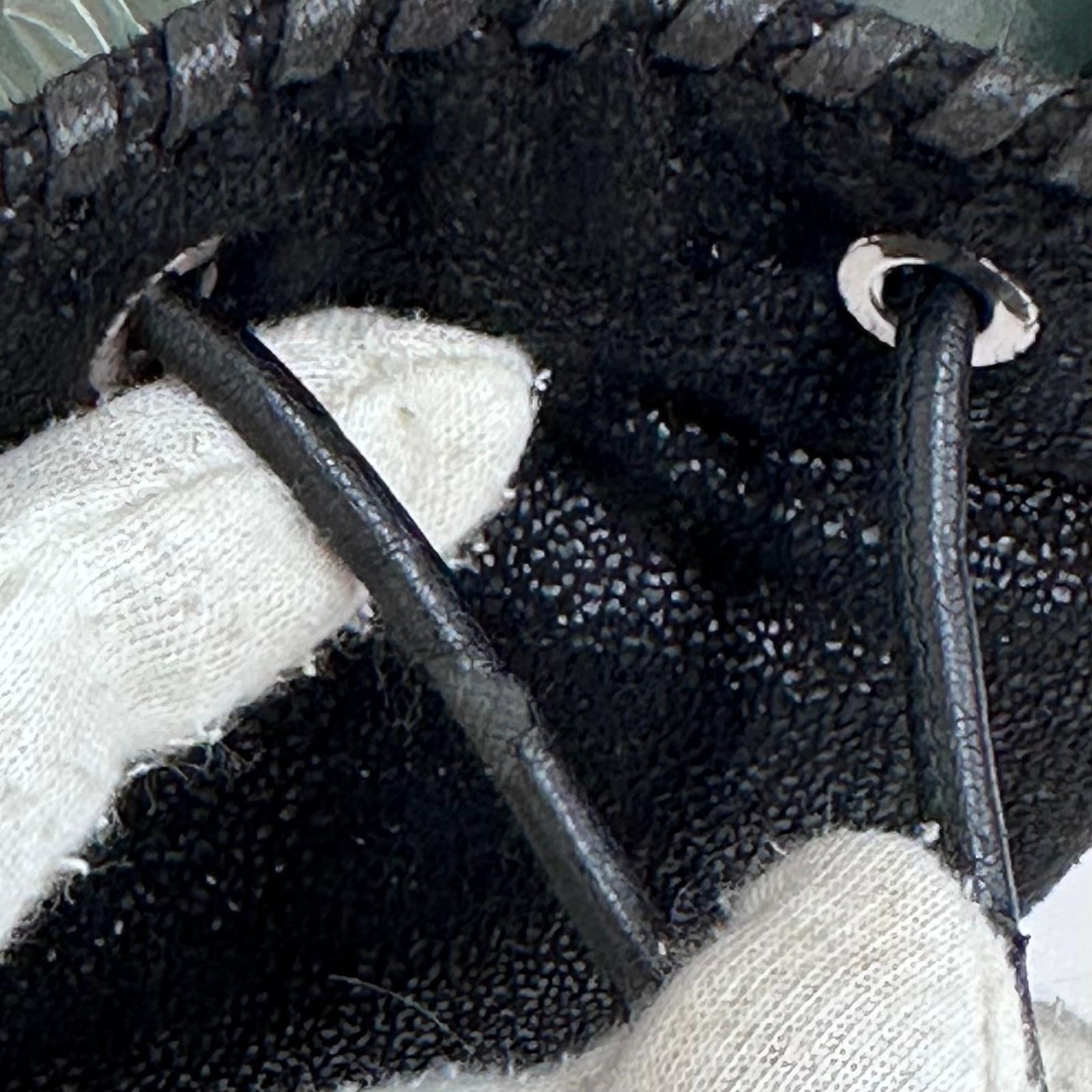 Borsa Stella McCartney Falabella Bucket Mini Shaggy Deer nera