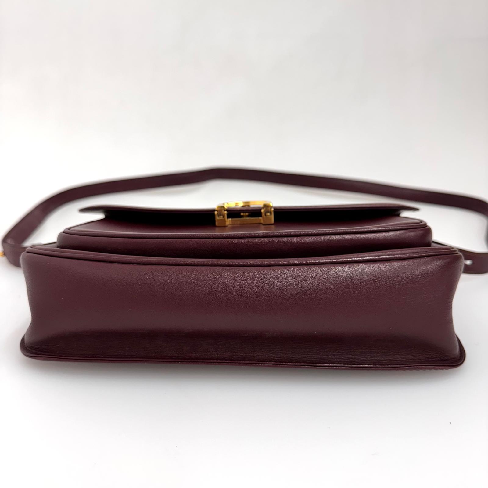 Borsa a Tracolla C de Cartier in pelle bordeaux box anni ’90