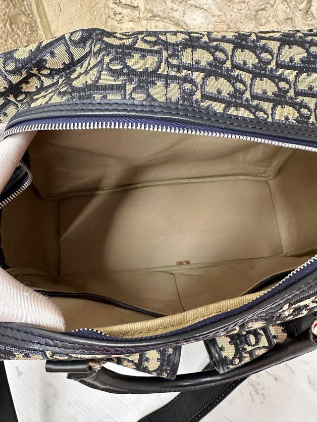 Borsa da viaggio Dior Oblique con doppia tasca e tracolla regolabile – fine anni ’90