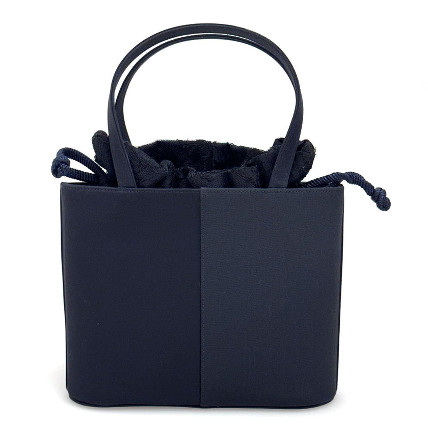 Borsa a mano Givenchy vintage in raso nero con pizzo e nappina gioiello