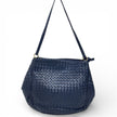 Bottega Veneta Borsa a due vie modello hobo in pelle intrecciata blu
