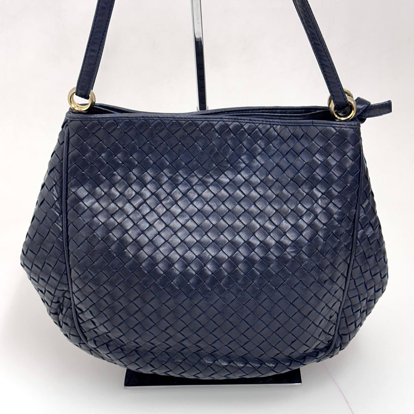 Bottega Veneta Borsa a due vie modello hobo in pelle intrecciata blu
