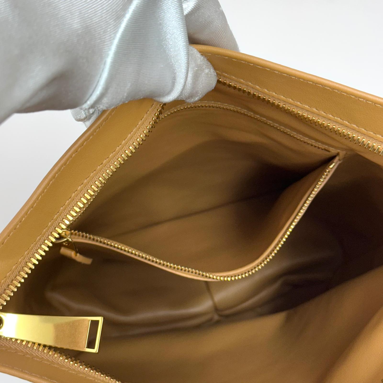 Bottega Veneta Borsa a mano The Twist in pelle cuoio