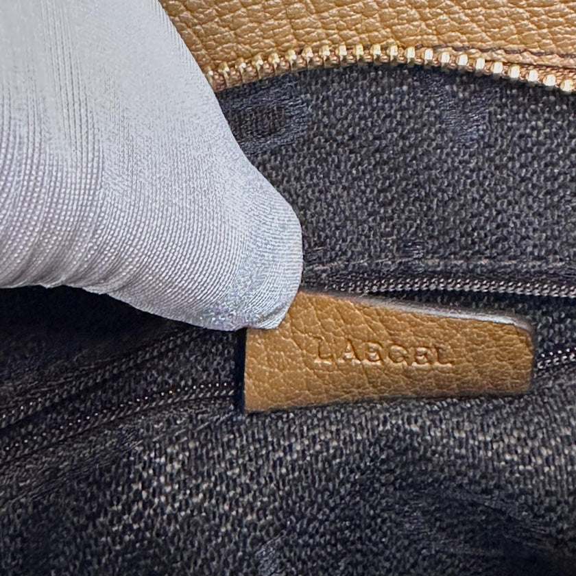 Bvlgari Borsa a mano in pelle martellata color biscotto