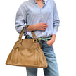 Bvlgari Borsa a mano in pelle martellata color biscotto