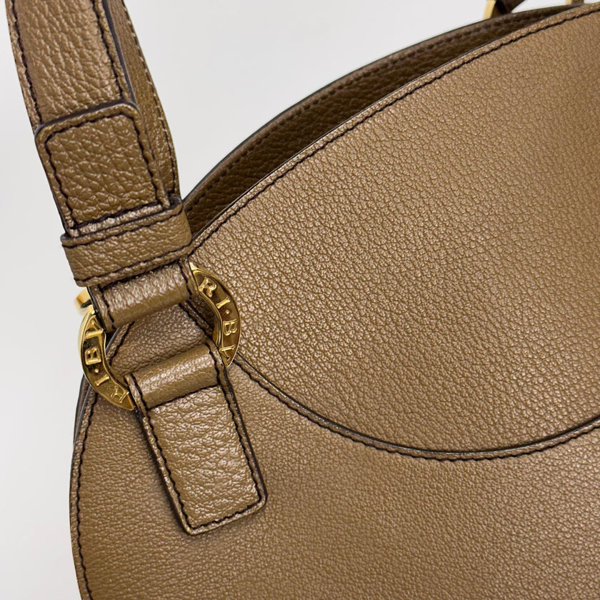 Bvlgari Borsa a mano in pelle martellata color biscotto