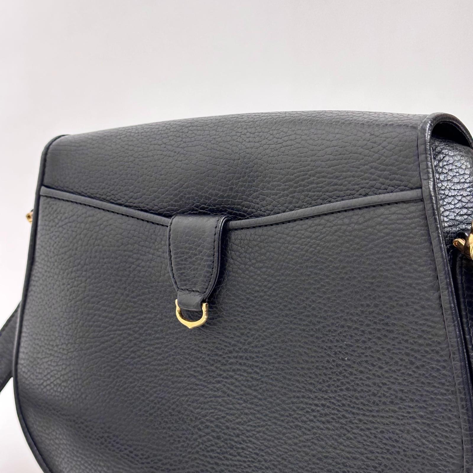 Cartier Borsa a tracolla in pelle martellata nera con logo frontale