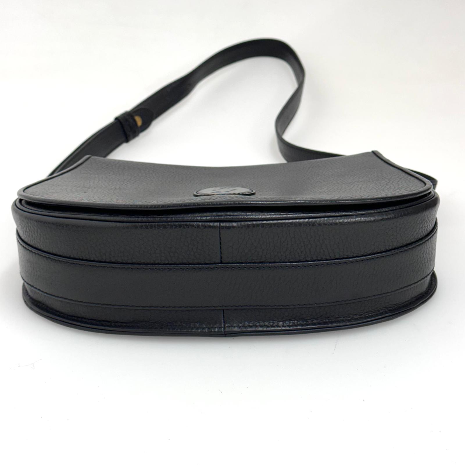 Cartier Borsa a tracolla in pelle martellata nera con logo frontale