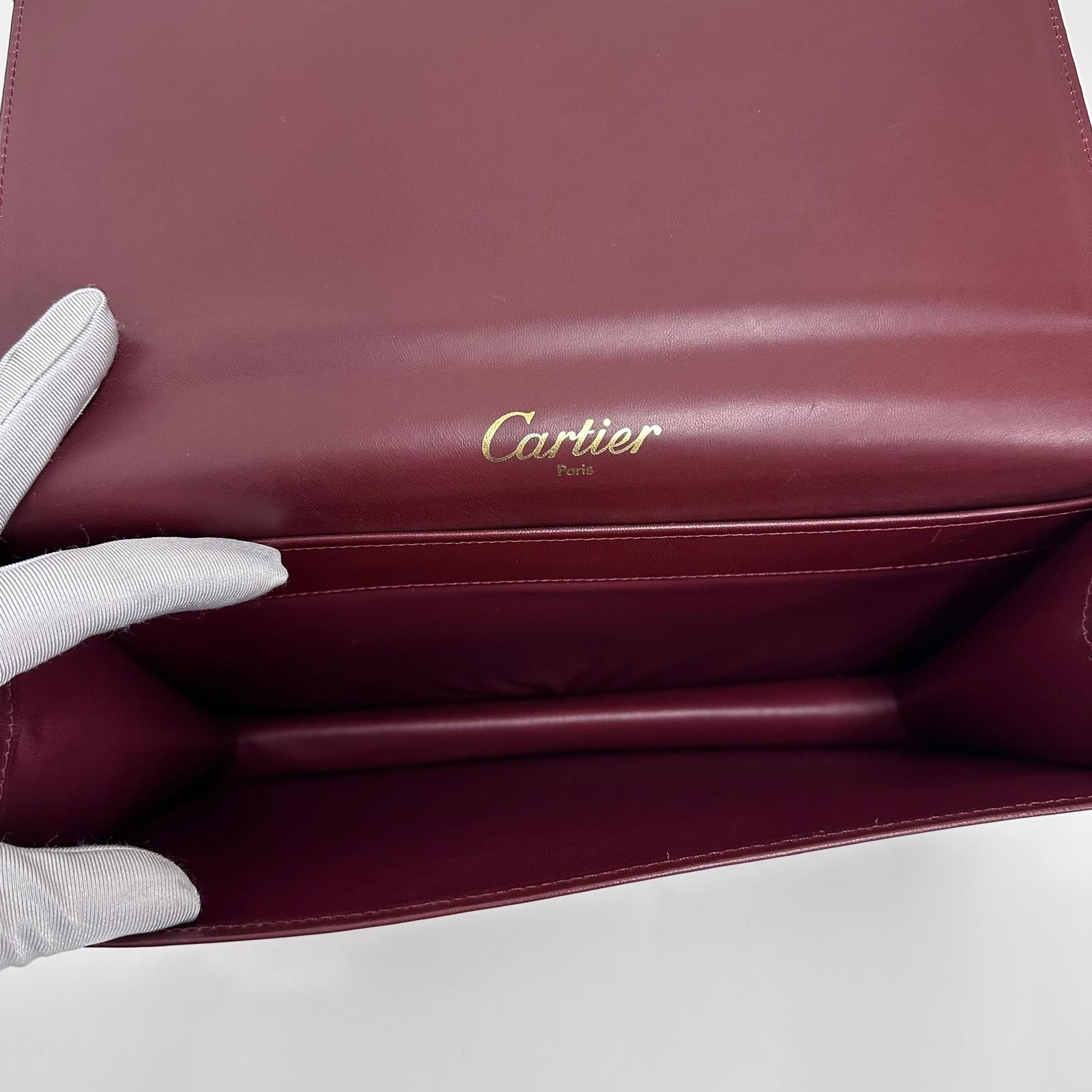 Cartier Borsa clutch in pelle bordeaux con logo centrale