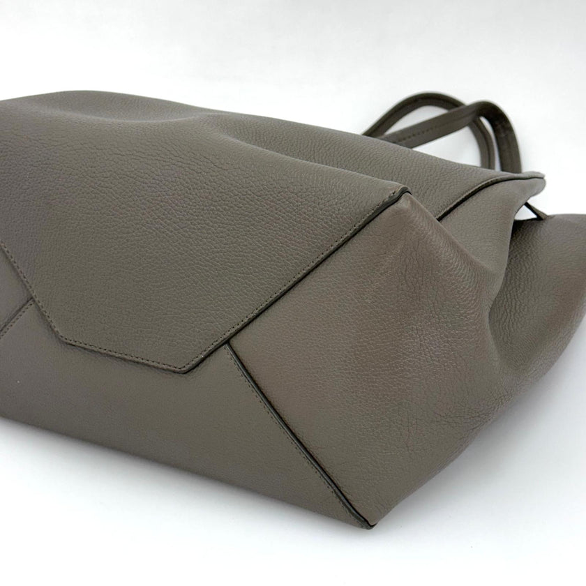 Céline Borsa Cabas Phantom in Pelle Martellata Taupe