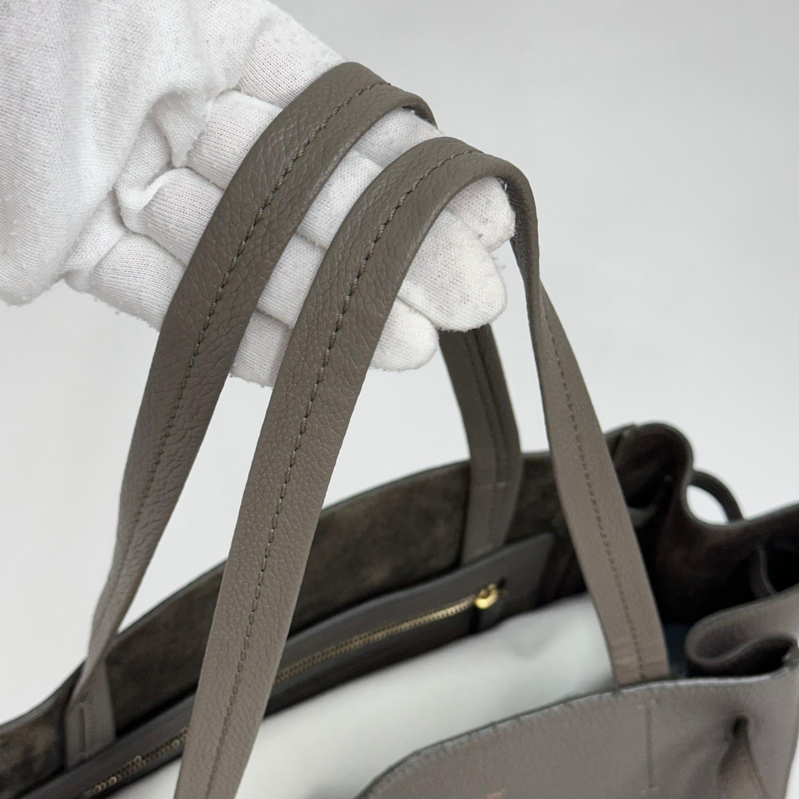Céline Borsa Cabas Phantom in Pelle Martellata Taupe