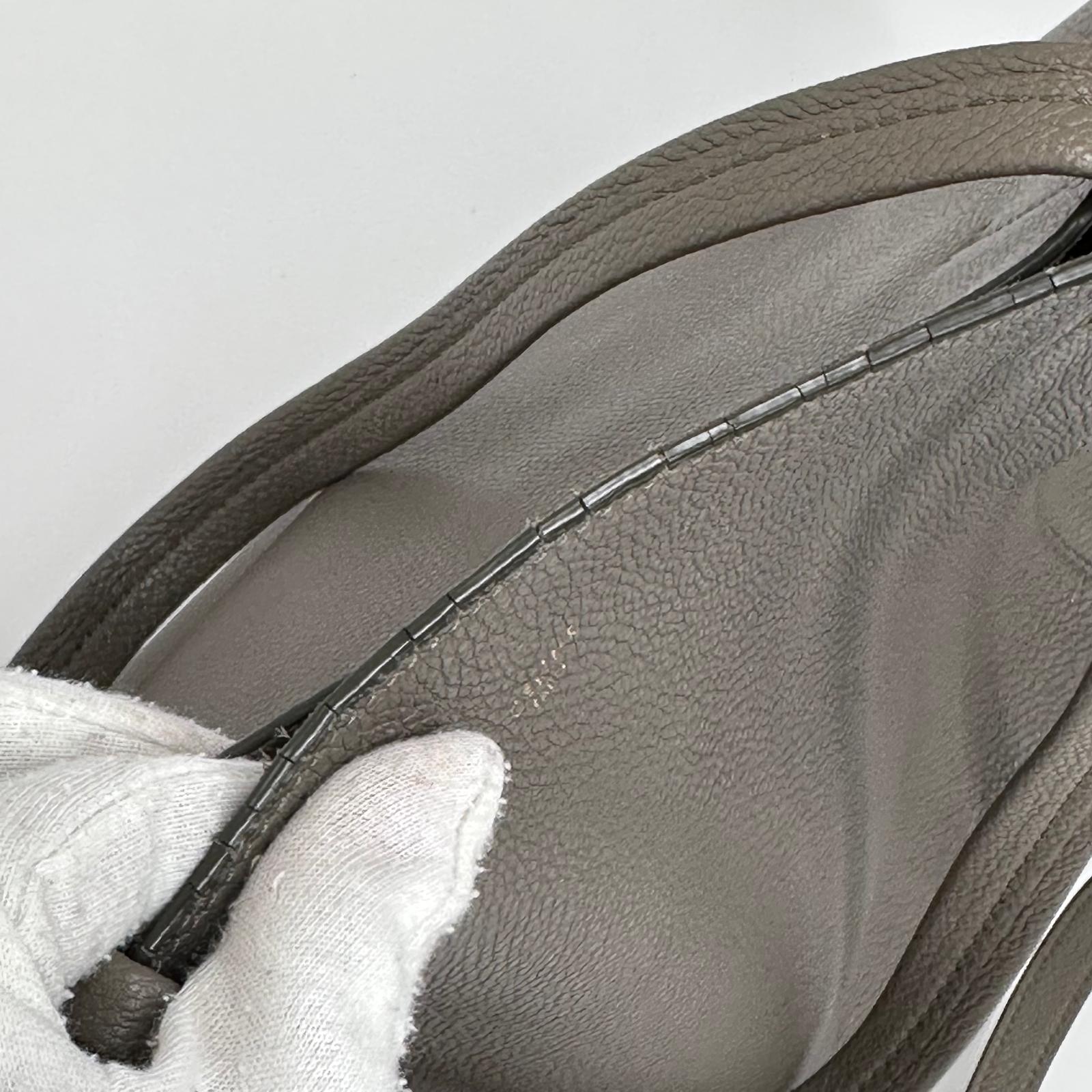 Céline Borsa Cabas Phantom in Pelle Martellata Taupe